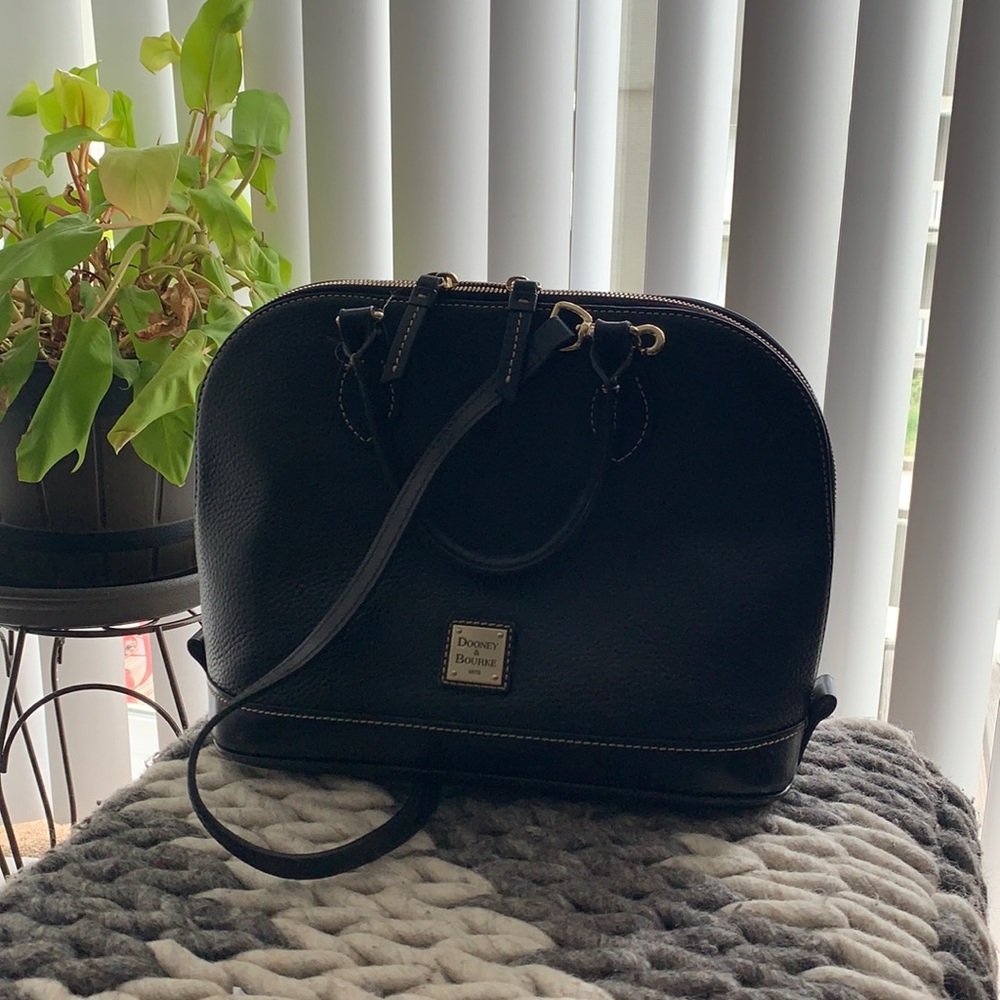 Dooney and Bourke Pebble Grain Leather Zip-Zip